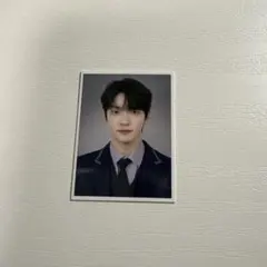 TXT スビン ACT:PROMISE 証明写真