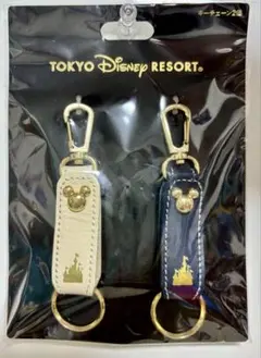 【超メルカリ市】東京ディズニーリゾート本革キーチェーン2個ミッキーシンデレラ城