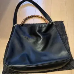 GUCCI ブラックレザー バンブーハンドル ショルダーバッグ