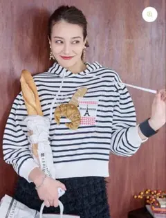 【美品】CHESTY クロワッサンフーディーパーカー