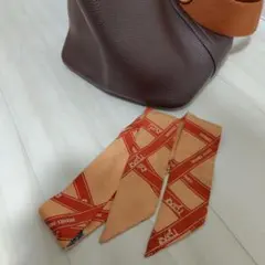 エルメス　ツイリー　ボルデュック柄　リボン　オレンジ系のサムネイル
