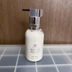 MOLTON BROWN ネオンアンバー ボディローション 100mlのサムネイル