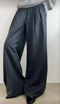 ストライプパンツ ワイドパンツ