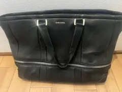DIESEL ブラックレザーハンドバッグのサムネイル