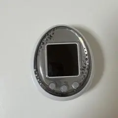 Tamagotchi iDL ホワイト限定値下げ
