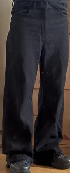 ZARA zw collection ミッドライズワイドレッグデニムパンツ 黒