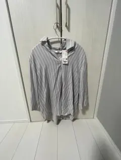 UNIQLO ライトグレー シャツ XL