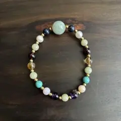 ハンドメイド　天然石ビーズブレスレット