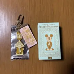 東京ディズニーリゾート店限定 1周年記念シークレットキーチェーン デイジー