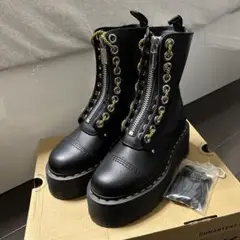 美品　Dr.Martens SINCLAIR HI MAX厚底ブーツ Dr. Martens Sinclair Hi Max Zip Front Boots | Free People
