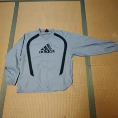 adidasナイロンジャケット