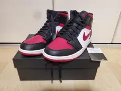 NIKE AIR JORDAN 1 MID 26.5 室内試着だけのほぼ新品。