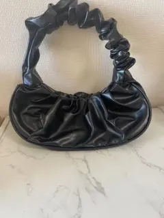 韓国風　ハンドバッグ