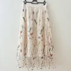 美品♡リシェグラマー 刺繍フレアチュールロングスカート M ウエストゴムのサムネイル
