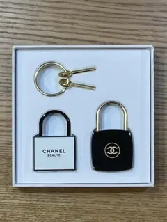 【新品未使用】CHANEL シャネル　キーホルダー　 ラコレクションノベルティ