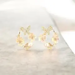 レディースピアス　花 バタフライパール ゴールド ギフト 贈り物…