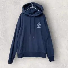 GAP トップス　パーカー　ワンポイント　シンプル　ブラック　無地　XS