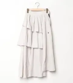 ジュエティ　アシメラインフリルフレアスカート　 アイボリー