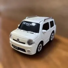 ダイハツ ミラ ココア ホワイト プルバックカー 非売品 カラーサンプルのサムネイル