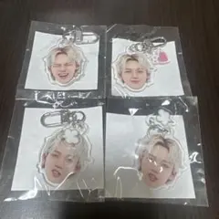 TREASURE ヒョンソク 顔アクキー 喜怒(×2)楽