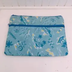 ハワイアン柄 ファスナー付きフラットポーチ