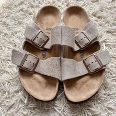 Item thumbnail for item 74a0d8d8-76e6-4319-b2a4-6e028d0e7239