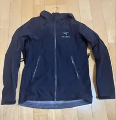 ARC'TERYX ベータLTジャケット　メンズSサイズのサムネイル