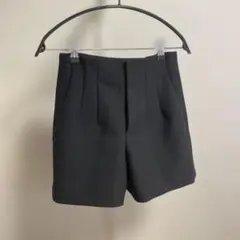 ZARA ブラック　ショートパンツ　xs