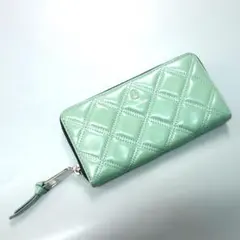 247美品 マークジェイコブス キルテッド ソフショット スタンダード長財布のサムネイル