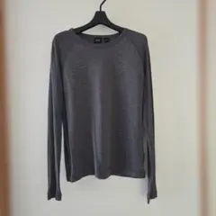BOSS HUGO BOSS 長袖Tシャツ レギュラーフィット　Sサイズのサムネイル