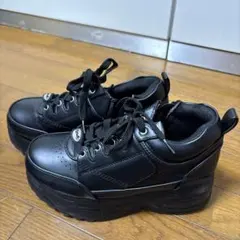 YOSUKE黒 厚底 ハイカットスニーカー