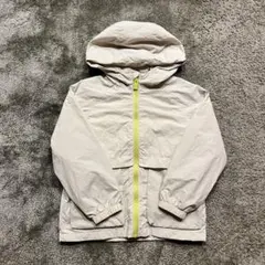 フード付きクリーム色ジャケットのサムネイル