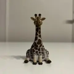 RBEN STUDIO アニマルフィギュアマスコット3 キリンのサムネイル