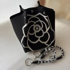 【新品未使用】カメリア柄 ニットバッグ 韓国 ミニトート 薔薇 バケツバッグのサムネイル