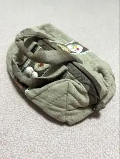 ハートと花のパッチワークポーチ