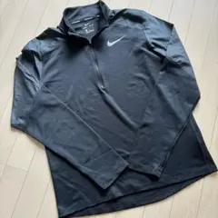 【一回のみ着用】Nike DRI-FIT ブラック 長袖 トップス