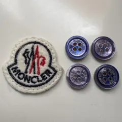 モンクレール　ワッペン・ボタン