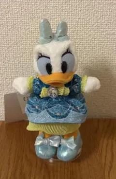 【ぬいぐるみ】 ディズニー 25周年 スパークリングビジュリー デイジー ディズニーシー 25周年 スパークリング ジュビリー ぬいぐるみバッジ