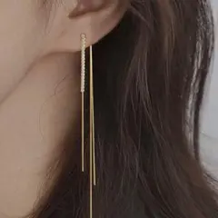 ピアス ゴールド ロング ラインストーン タッセル チェーン　上品　揺れる　結婚