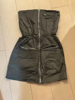 ZARA オリーブグリーン ストラップレスワンピース
