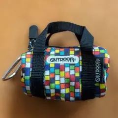 OUTDOOR PRODUCTS ミニポーチ カラフルチェック バッグ型のサムネイル