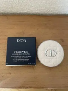 Dior ディオールスキンフォーエヴァーヌードラディアントフィルター 00