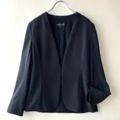 人気✨インディヴィ　洗える　ストレッチノーカラージャケット　紺　36 S