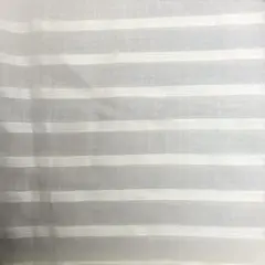生地不明　グレー地にアイボリーのストライプの織り込み