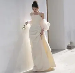 オフショルダーウェディングドレス