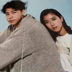 CUTカット2019.12成田凌黒島結菜切り抜き4P