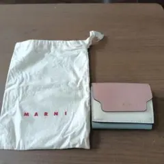 新品未使用 MARNI サフィアーノ 三つ折り財布のサムネイル