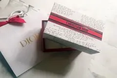 Diorギフトボックス