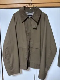 ユニクロ ユーティリティショートブルゾン s