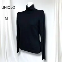 超希少 ユニクロ タートルネックニット ピュアウール100%黒 M 高級感　無地